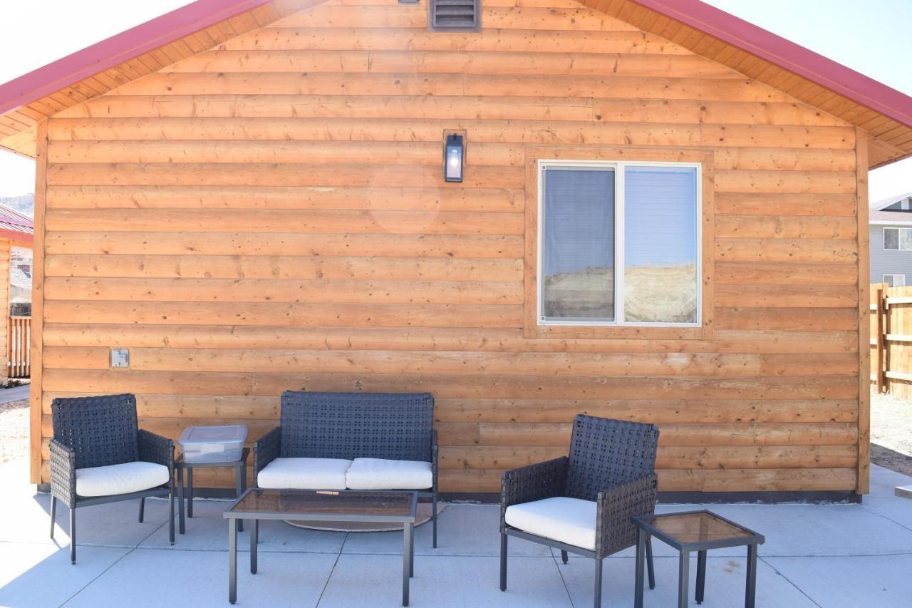 Log Cottages At Bryce Canyon #2 Cannonville Exterior photo